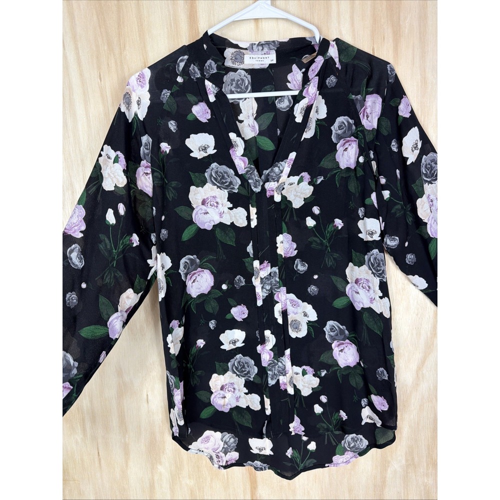 Equipment Femme 100% Silk Floral Button Up Blouse Black Pink S - Picture 3 of 8